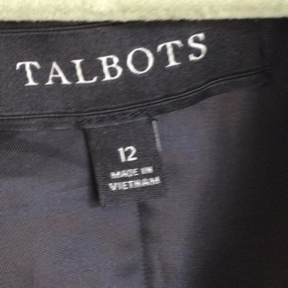 Blazer - Picture 4 of 11